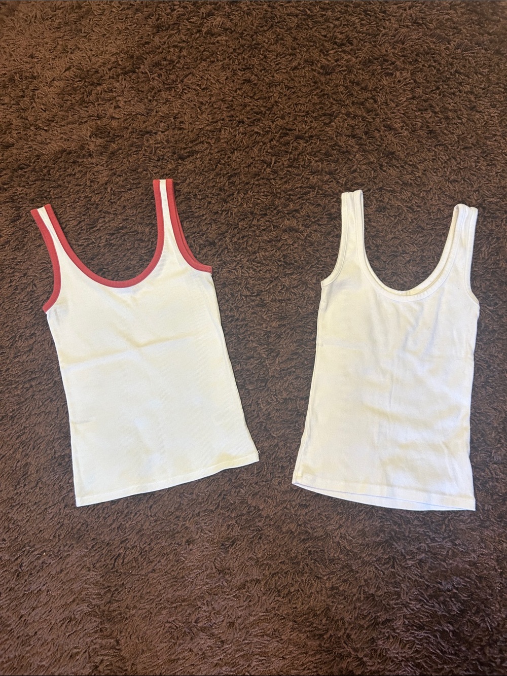 X2 Aerie Ribbed Scoop Neck Tank Tops. Perfect Condition